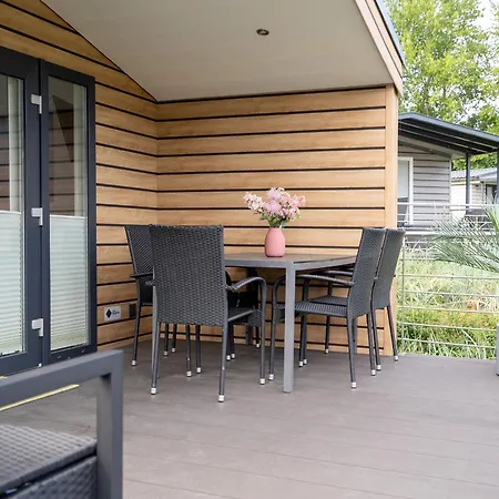 Ostseecamp Luebecker Bucht Strandlaeufer * 沙博伊茨