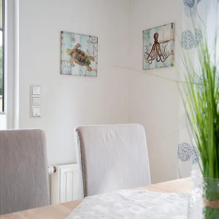 Ostseecamp Luebecker Bucht Strandlaeufer 沙博伊茨