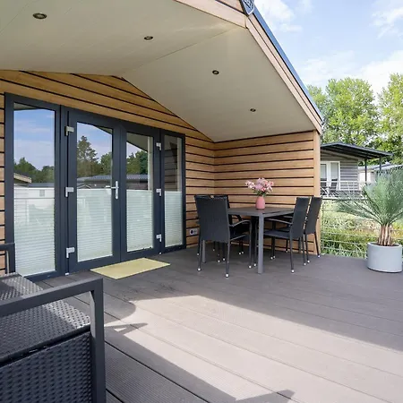 Ostseecamp Luebecker Bucht Strandlaeufer 沙博伊茨