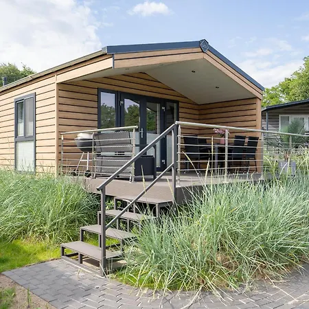 Ostseecamp Luebecker Bucht Strandlaeufer